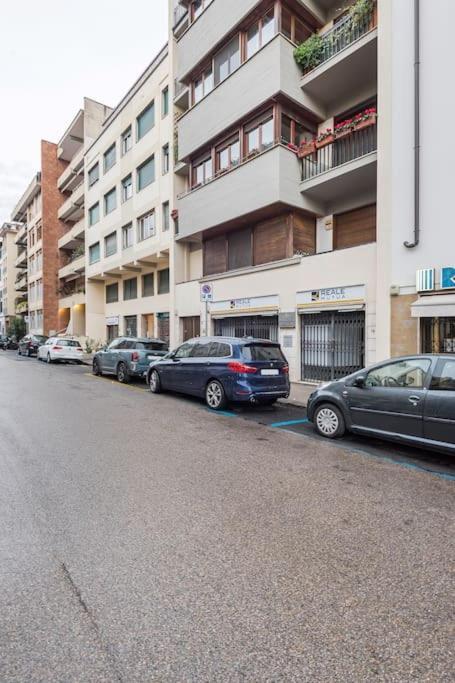 Апартаменты La Casa Di Dani Флоренция Экстерьер фото